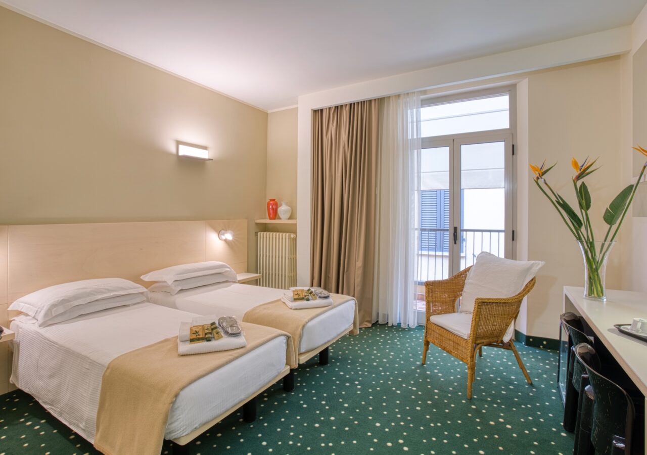 Hotel Piroscafo - Desenzano del Garda - Lago di Garda